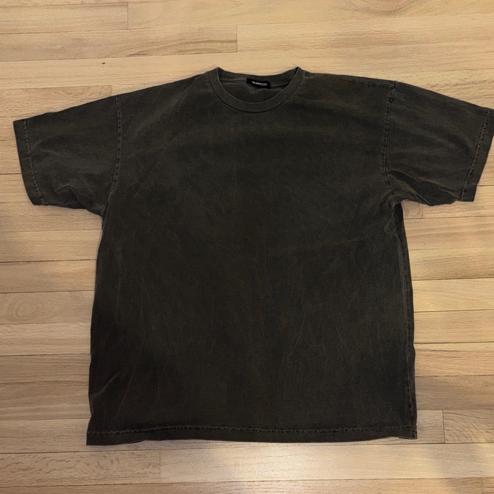 TALENTLESS Faded Black Short Sleeve Tee